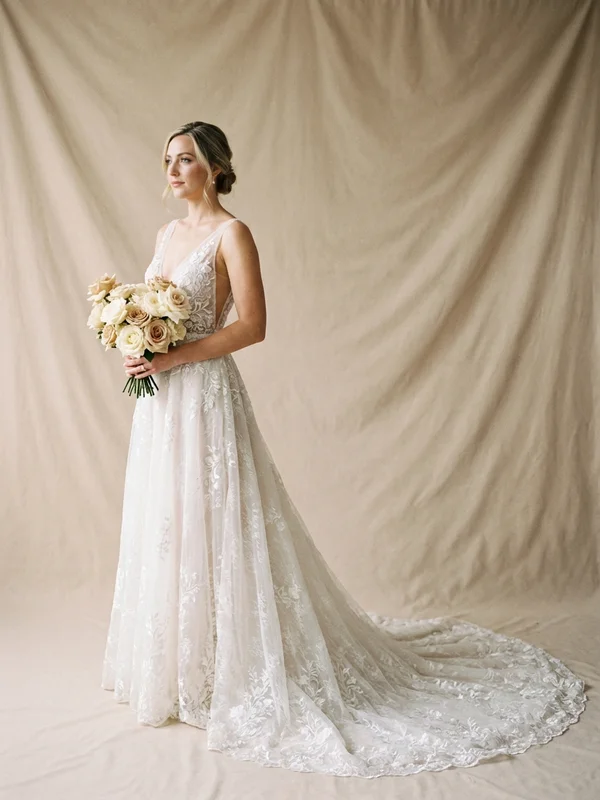 Luxury Wedding Dresses - 1